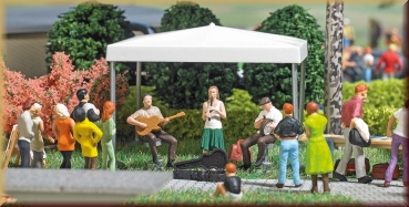 Busch 7846 Action Set: Straßenmusikanten - Bild 1