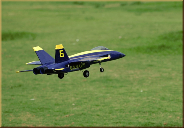 Amewi 24075 F18 Jet Blue Angel 656mm PNP 64mm EDF  (Größe: - Bild 3