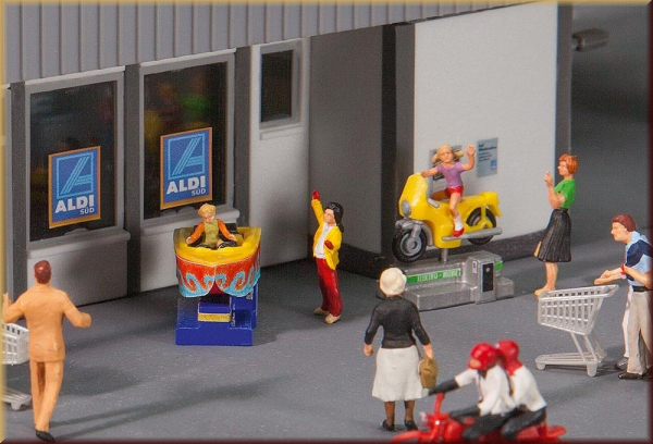 Faller 180608 Schaukelautomaten Kiddie Ride - Bild