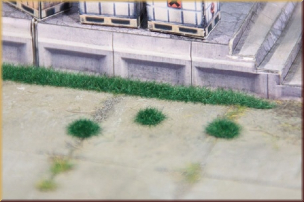 Heki 1822 100 Grasbüschel + 6 Grasstrei - Bild