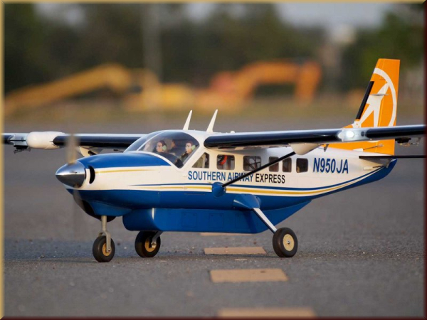 Pichler-extron C7373 Cessna 208 Grand Caravan (wei - Bild