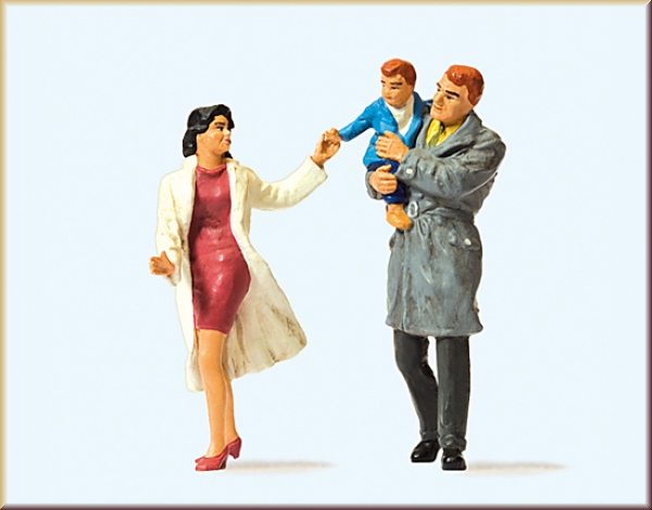 Preiser 63096 Paar mit Kind gehend - Bild